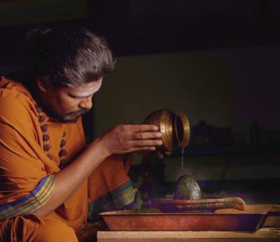 அனைத்து யோகப் பாதைகளுக்கும் மூலாதாரம் சிவயோகம்